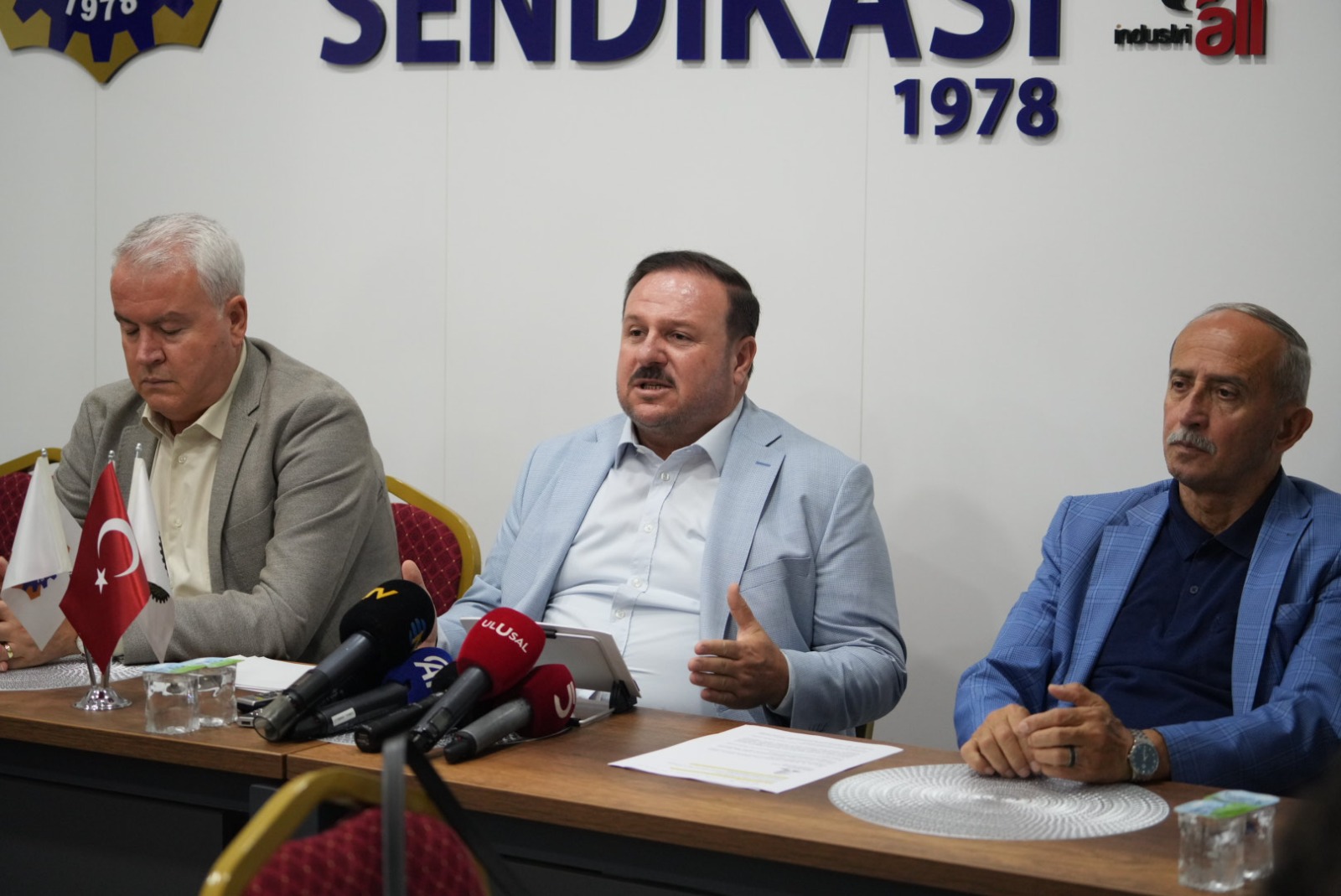 Öz Iplik Iş (3)
