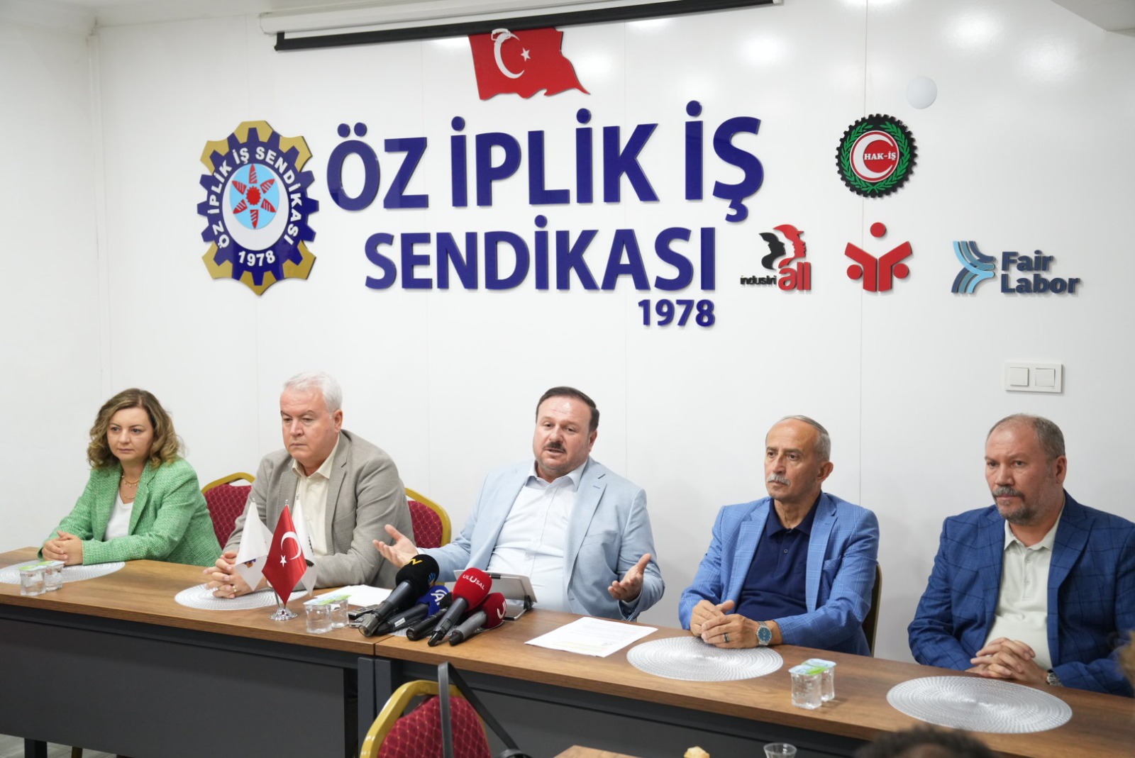 Öz Iplik Iş (4)