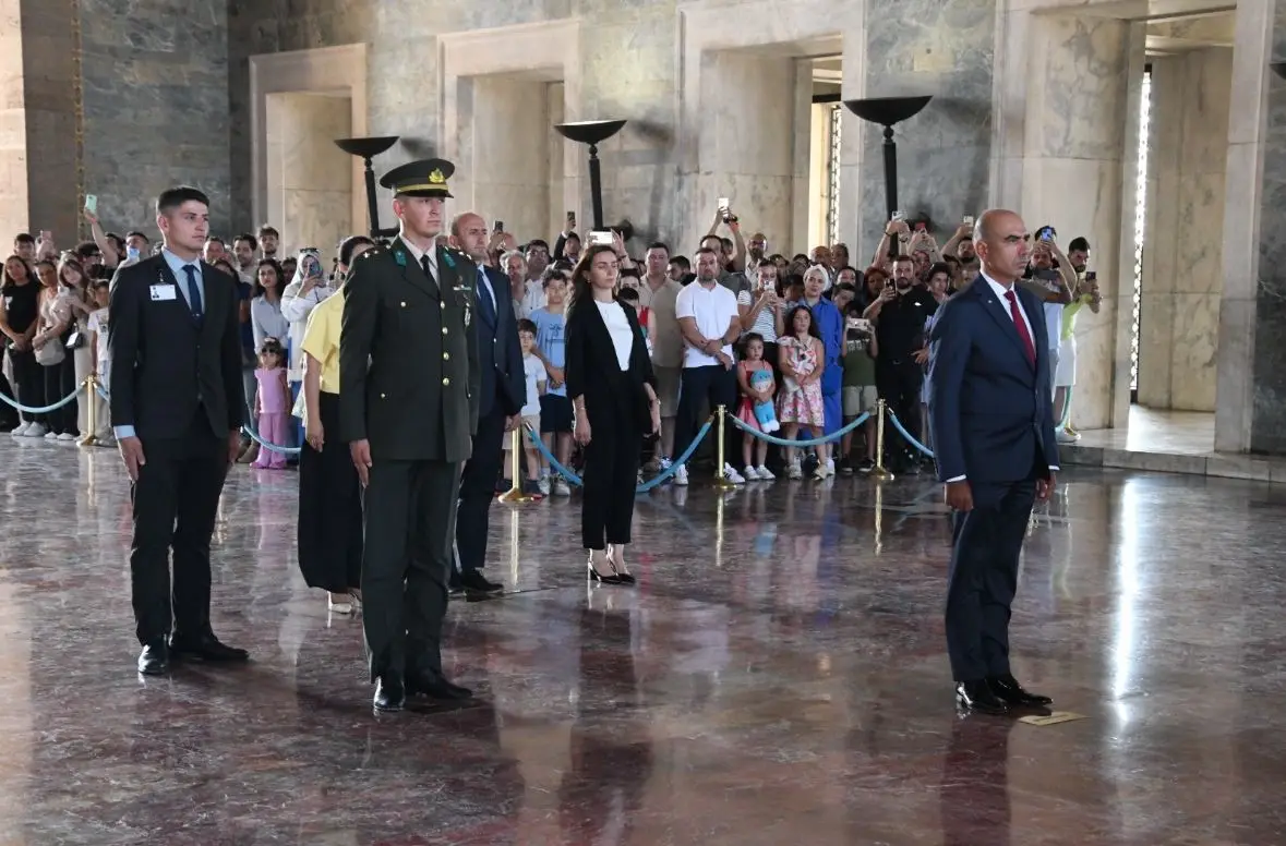 Pi̇l Vak Türkiye Havayolu Pilotları Vakfı Kaptan Pilot Tolga Hakan Çakıter Anıtkabir (2)