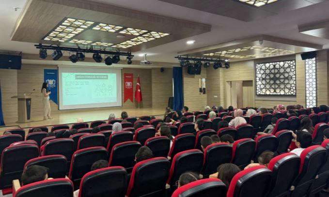 Akran Zorbalığı