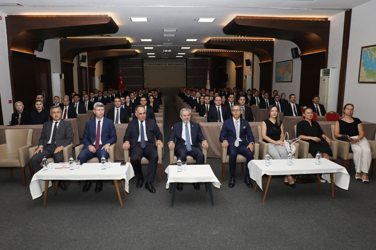 Aü Eğitim
