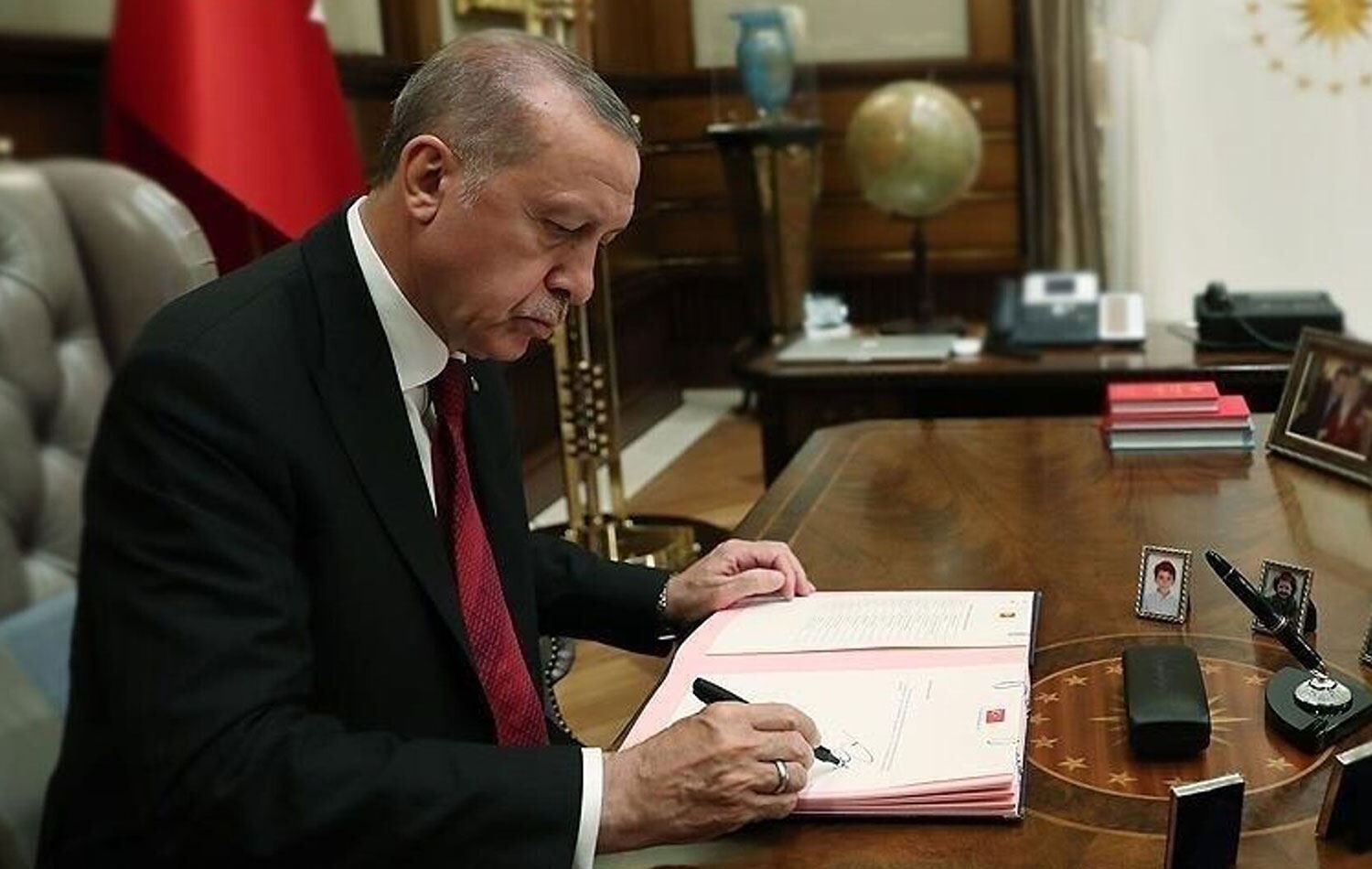 Erdoğan Imza