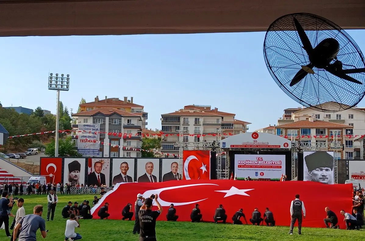 Geleneksel Taha Akgül Karakucak Güreşleri Keçiören (5)