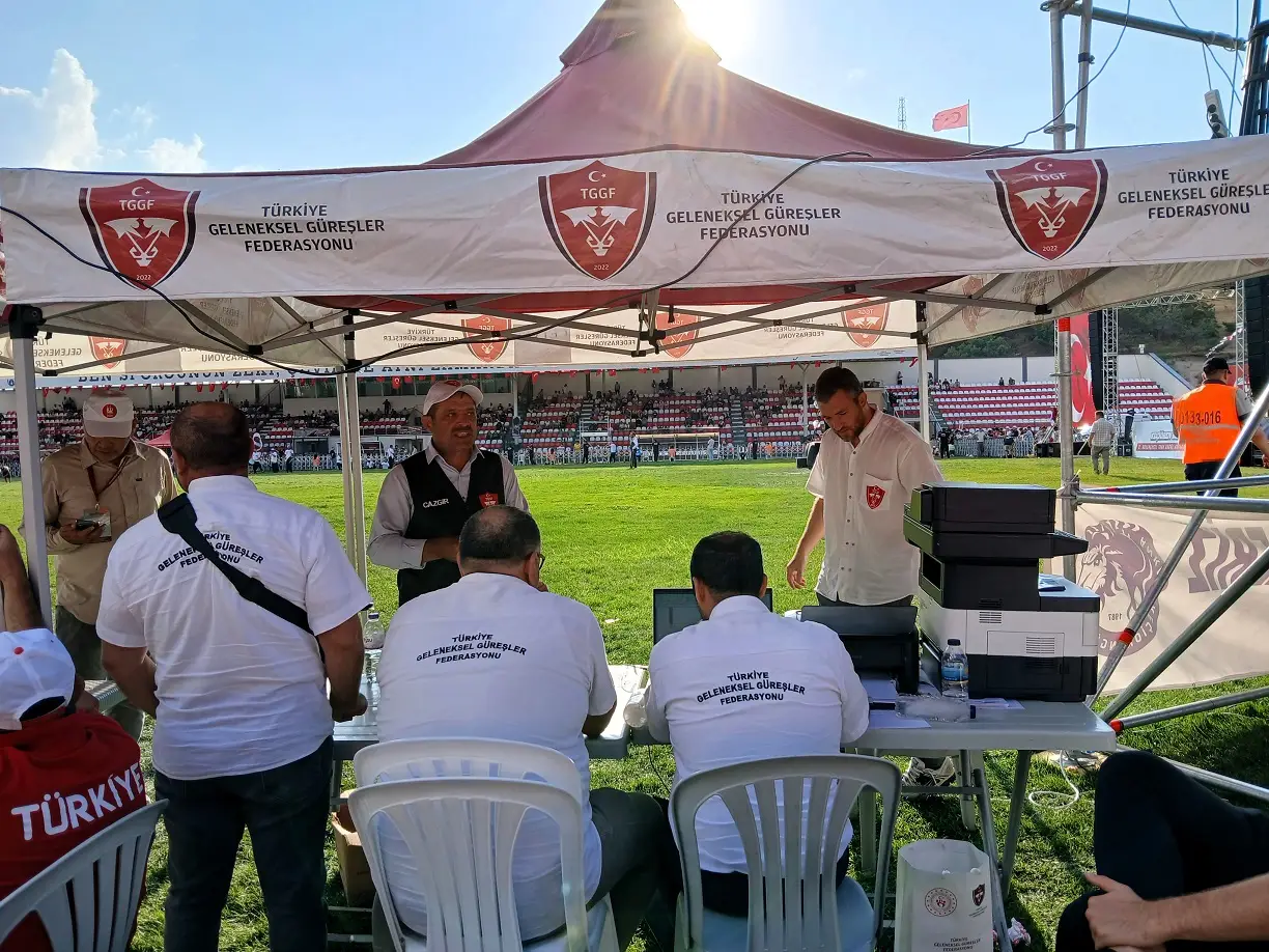 Geleneksel Taha Akgül Karakucak Güreşleri Keçiören Cazgır