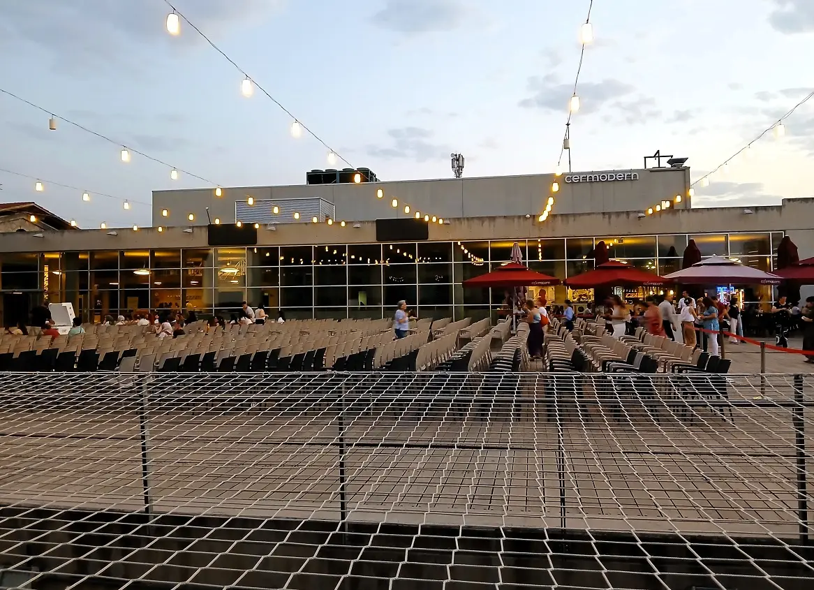 Karanlık Yollarda Film Cermodern Açık Hava Sinema Keyfi (3)