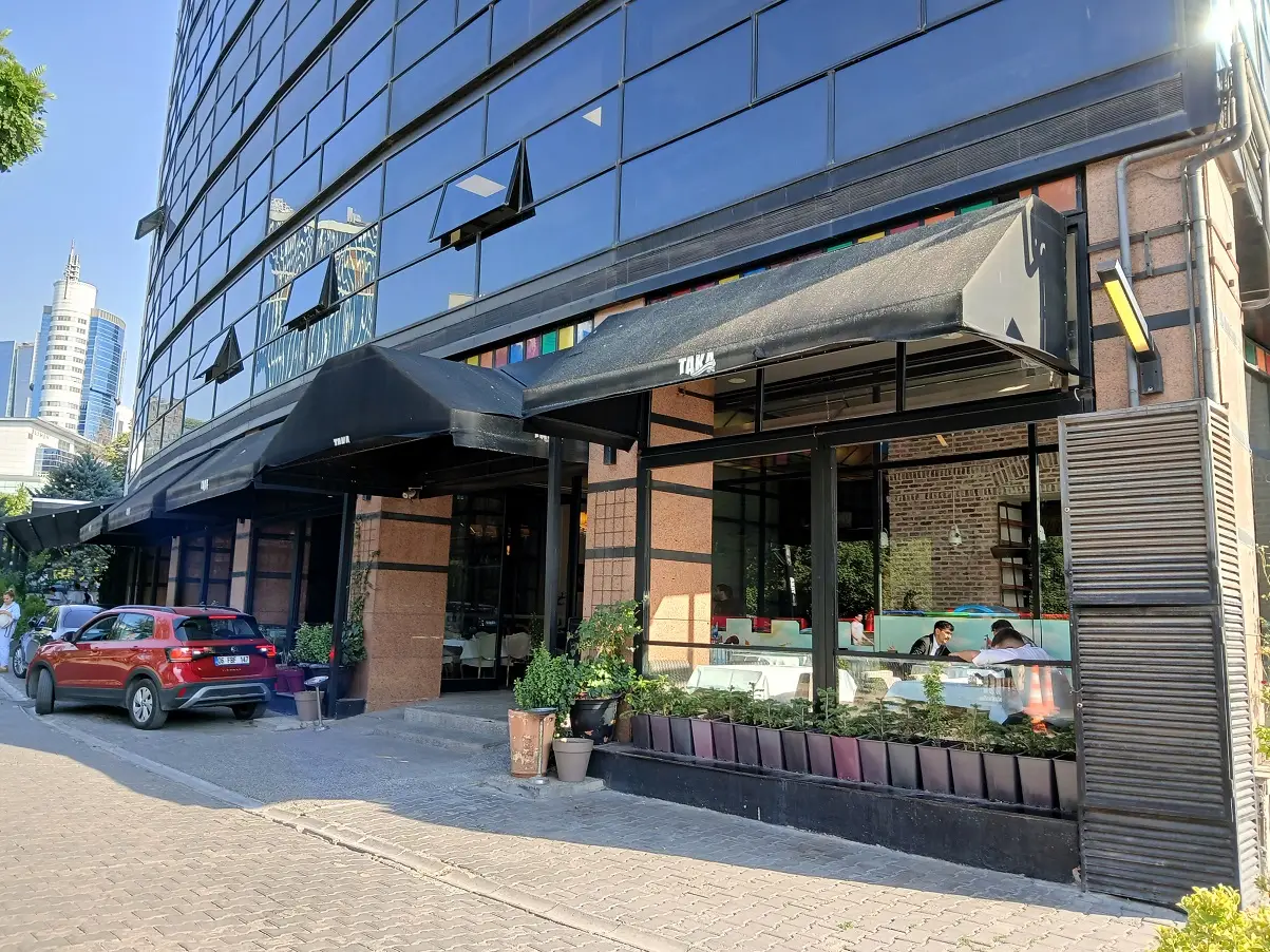 Taka Karadeniz Balık Restoran Ak Plaza Söğütözü (3)