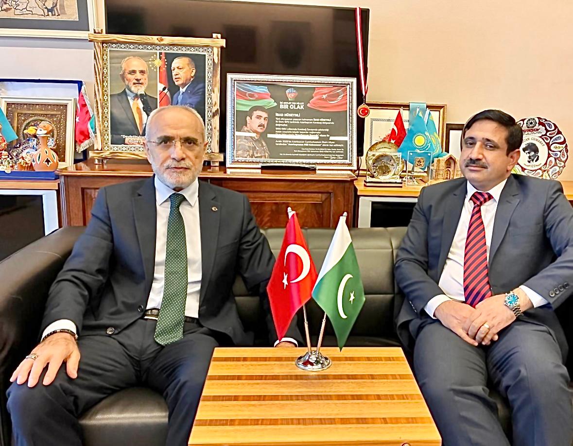 Yalçın Topçu Pakistan Heyeti (3)