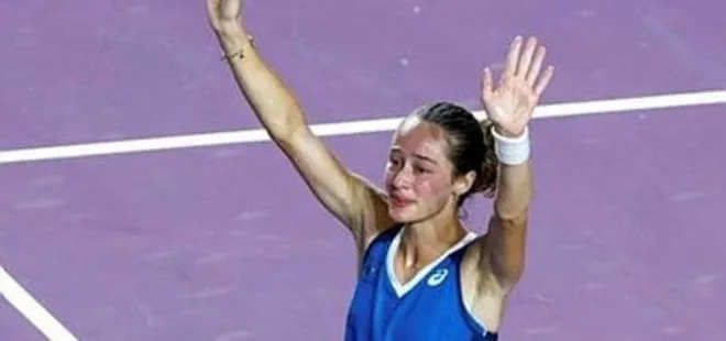 Zeynep Sönmez Kimdir (1)-2