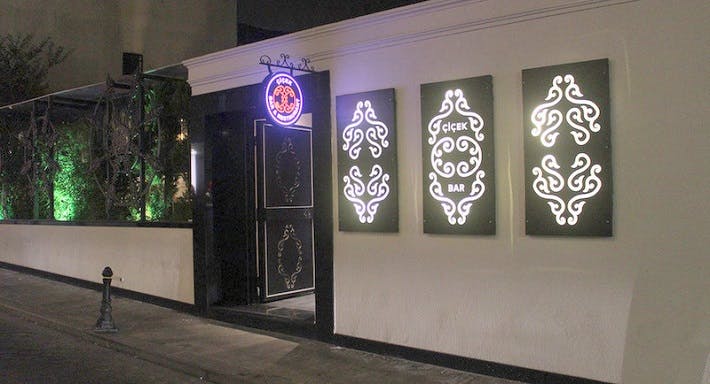 Çiçek Bar Sahibi