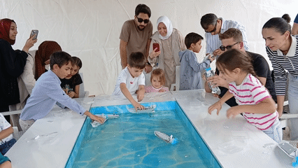 Çocuklar 3D Puzzle etkinliğinde tekne yapımını öğrendi