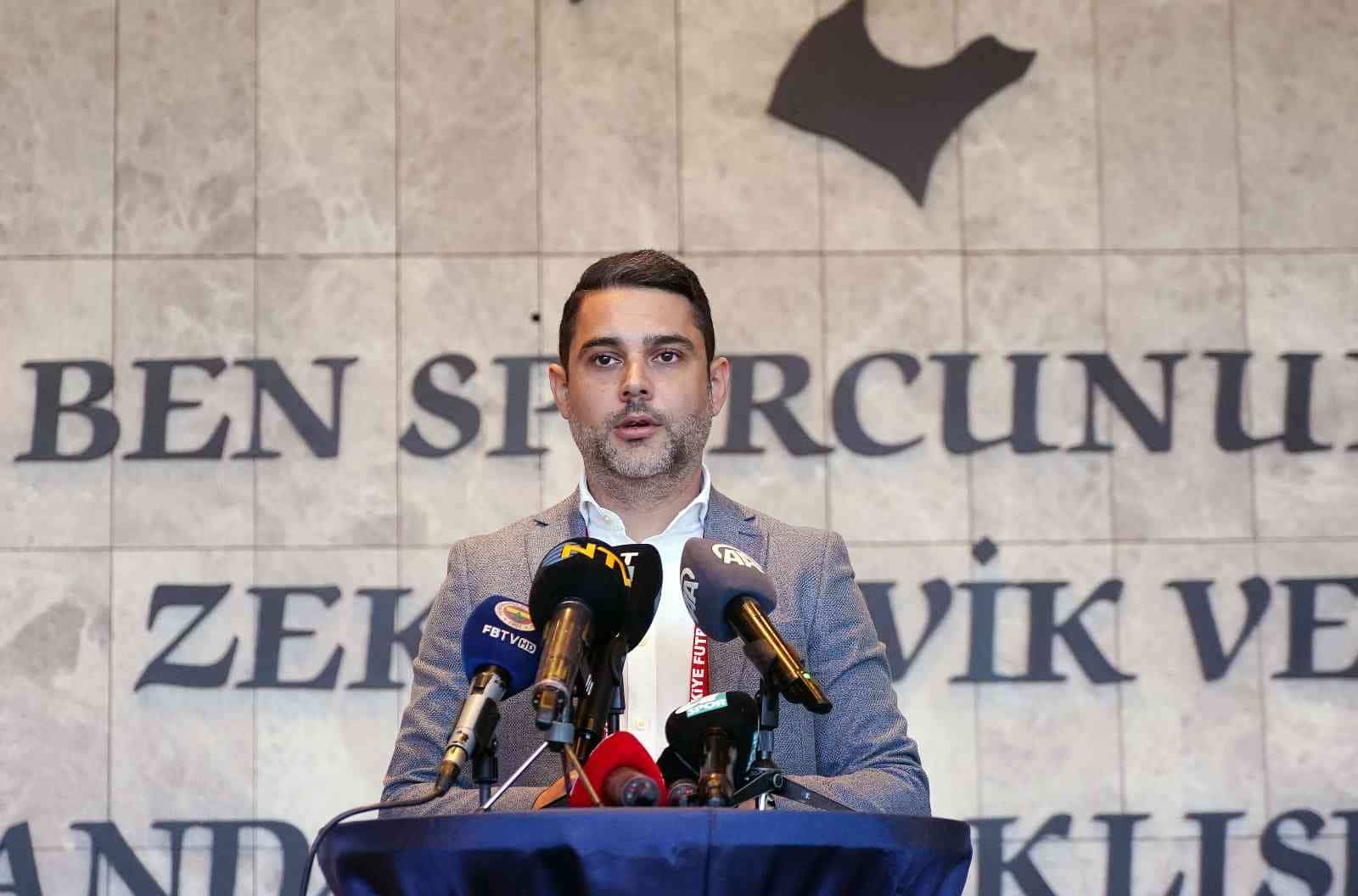 Emir Yolaç Kimdir