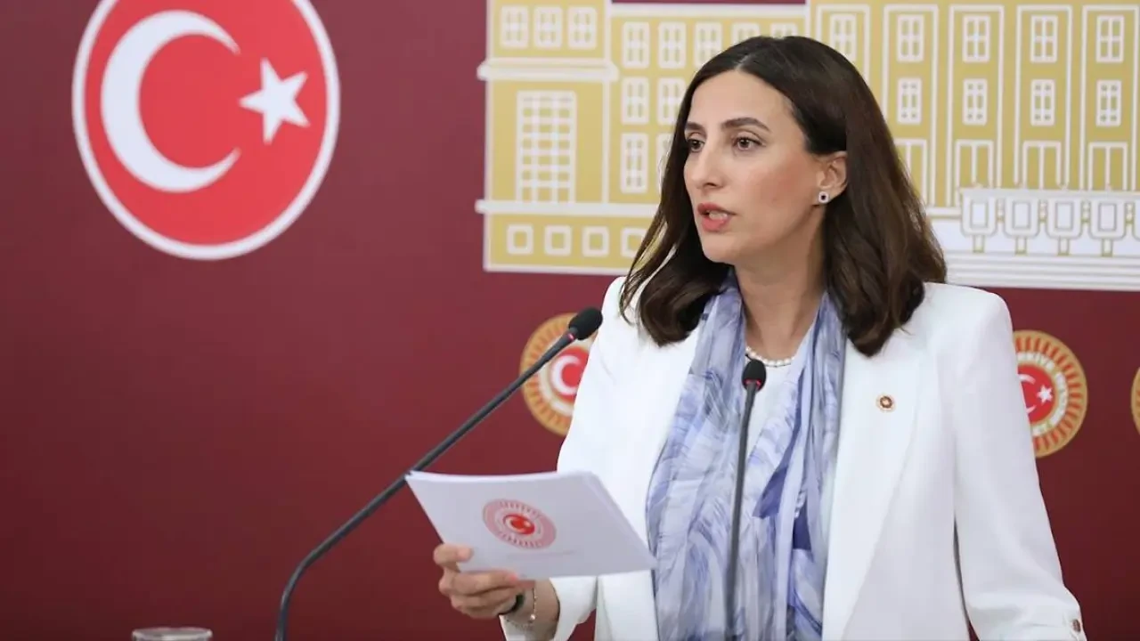 Evrim Rızvanoğlu-1