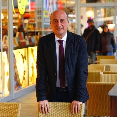 Ömer Şengüler Kaç Yaşında