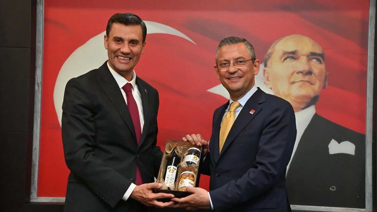 Özgür Özel Ferdi Zeyrak