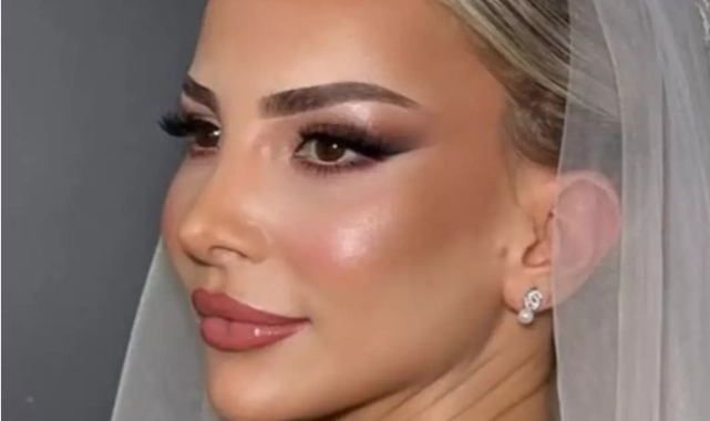 Pınar Ayaz.