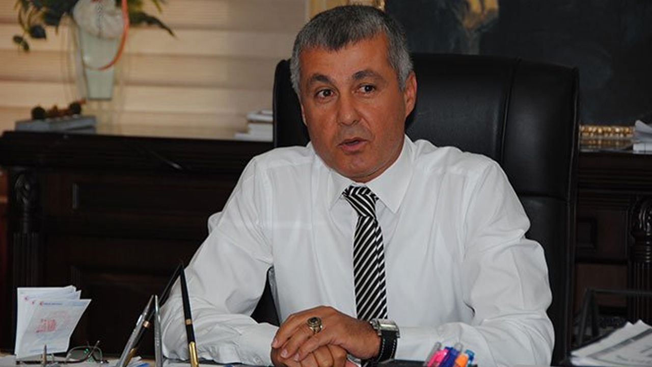 Şükrü Sözen Kaç Yaşında