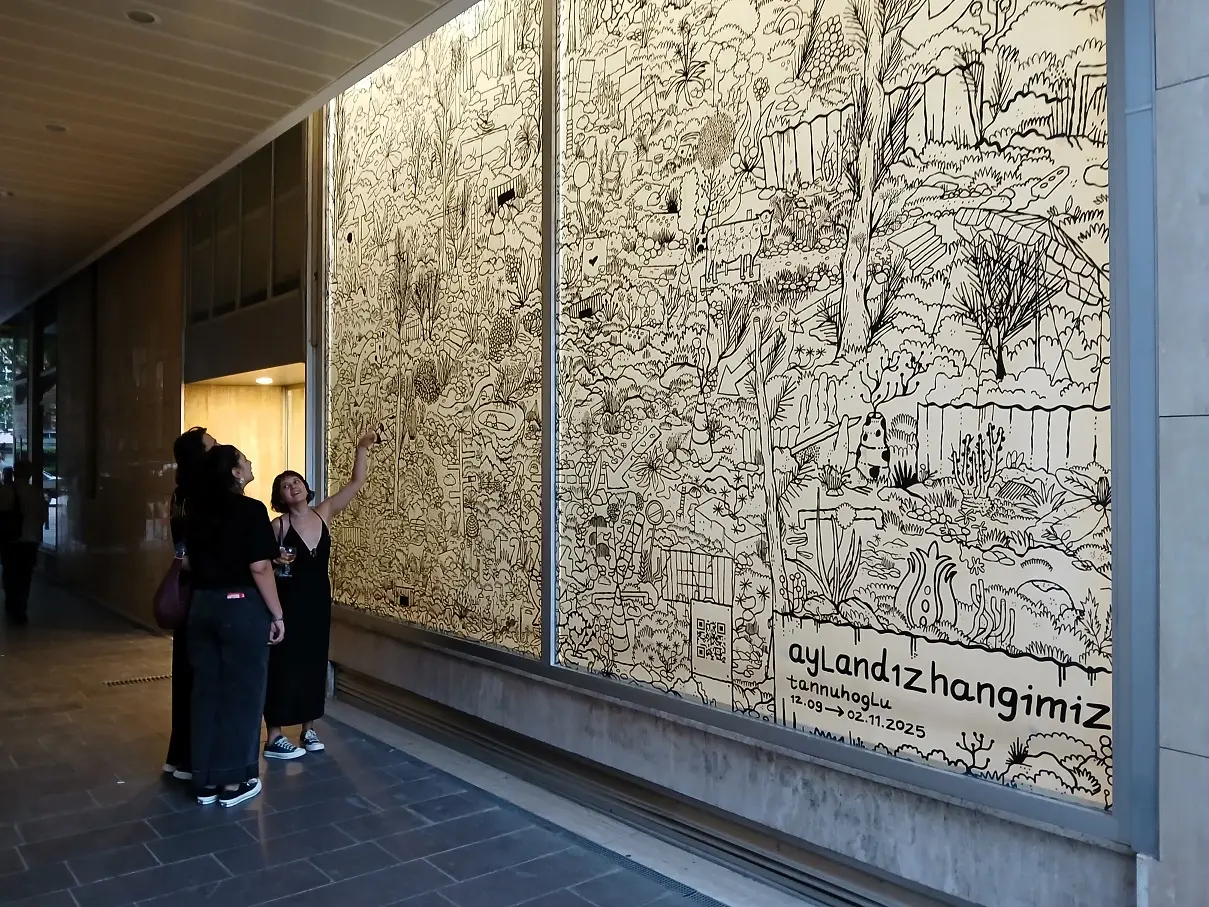 Tan Nuhoğlu Aylandız Hangimiz Goethe Institut Ankara Galeri Vitrin Sergi (5)