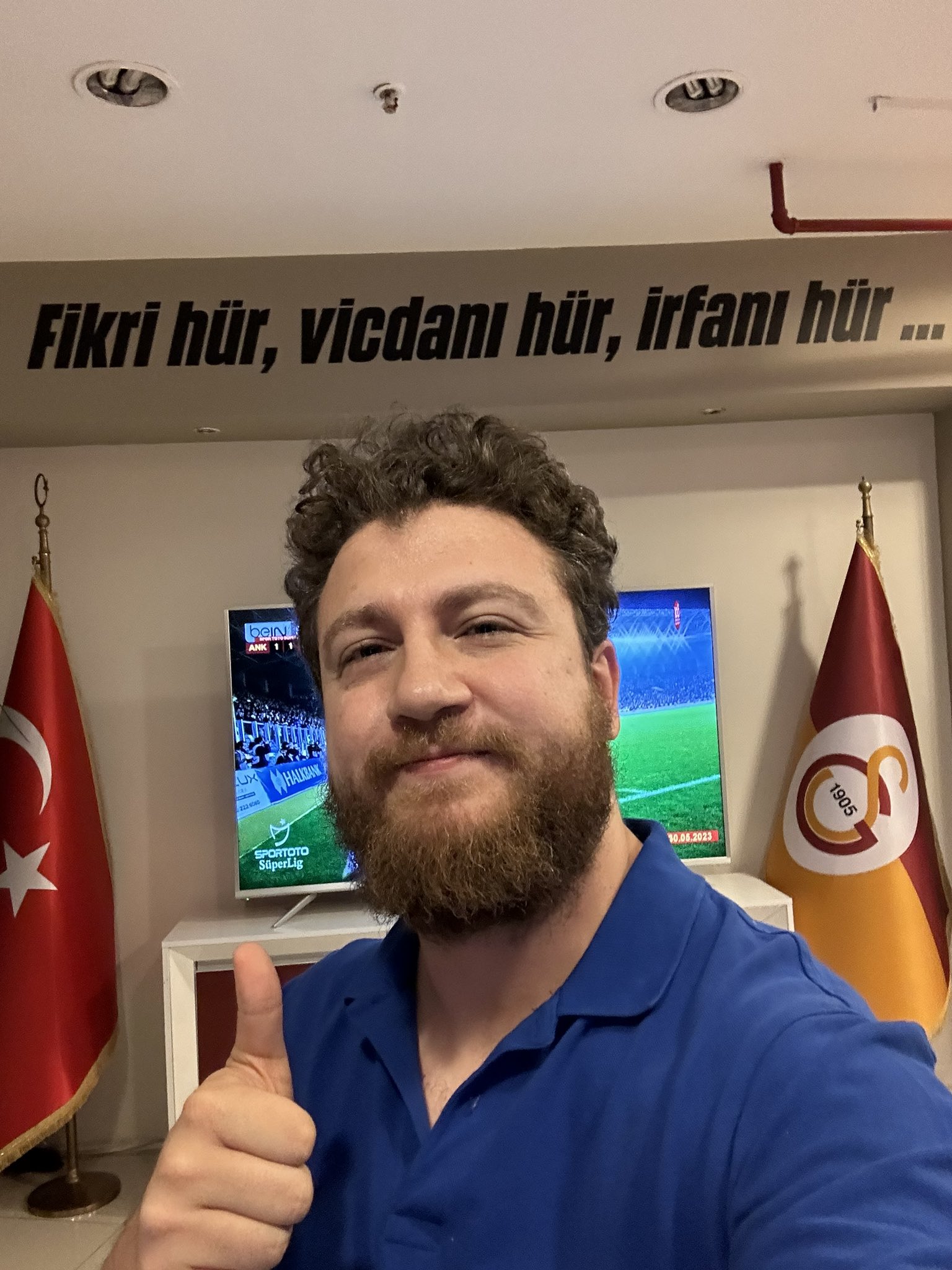 Uğur Karakullukçu Kimdir3