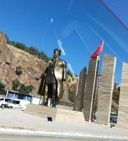 Zafer Anıtı Keçiören