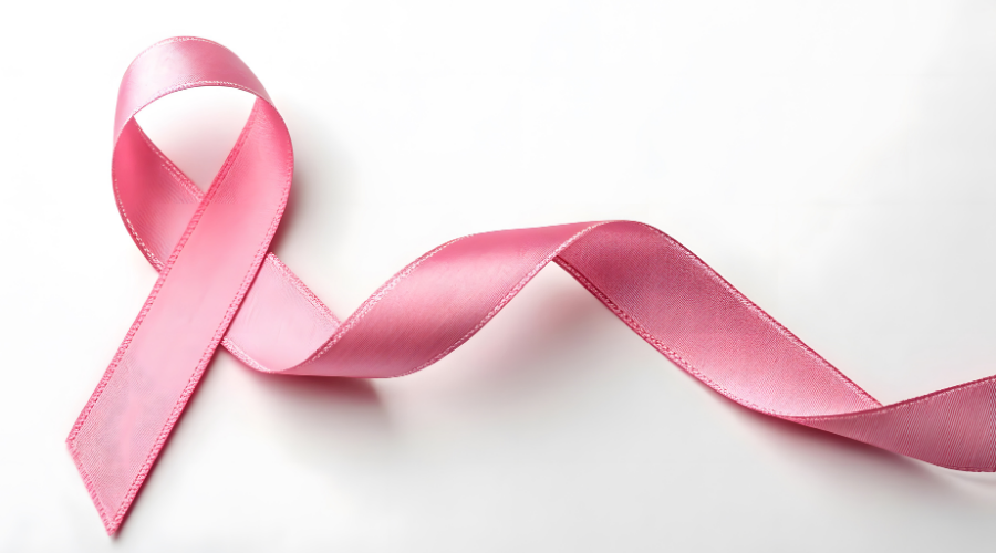 UZMANDAN UYARI: “GEÇ KALMAK KORKULACAK OLAN”
Prof. Pehlivan, meme kanserinde erken teşhisin hayat kurtardığını vurgulayarak şu ifadeyi kullandı:
“Meme kanserinden değil, bunu zamanında fark etmemekten çekinmek durumundayız.”