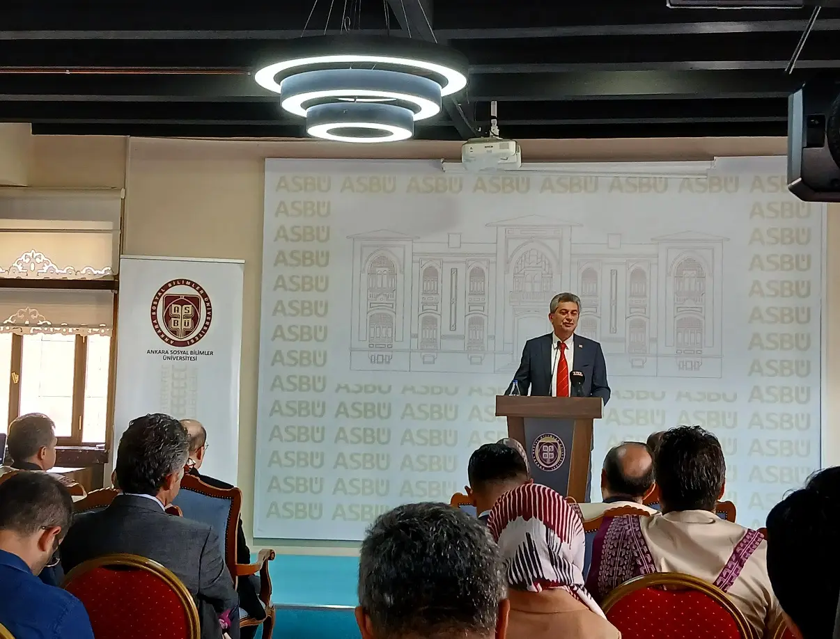 Asbü Akademik Yıl Konferansı Derya Örs Büyükelçi