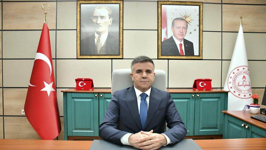 Asım Sultanoğlu Kimdir