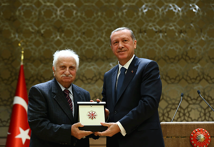 Niyazi Sayın Kimdir