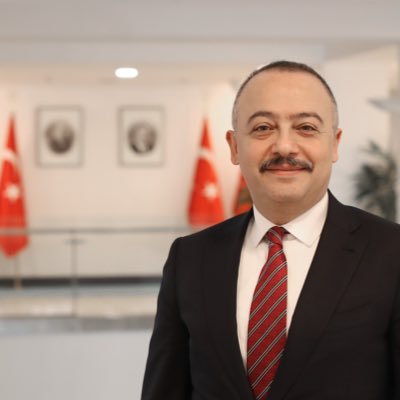 Nuh Yılmaz Kimdir8