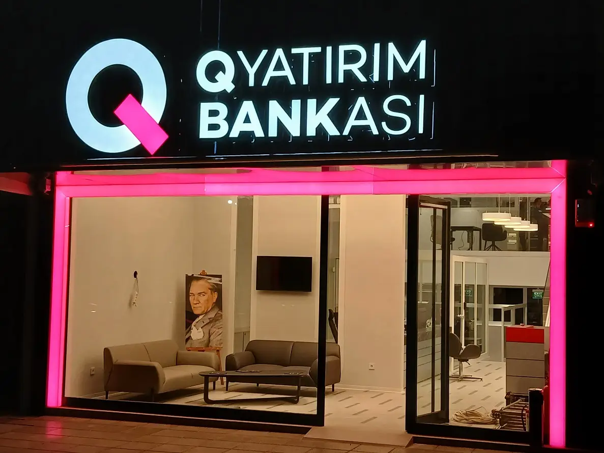Q Yatırım Bankası Ankara Şubesi Atatürk Bulvarı Çankaya Q Bank (2)