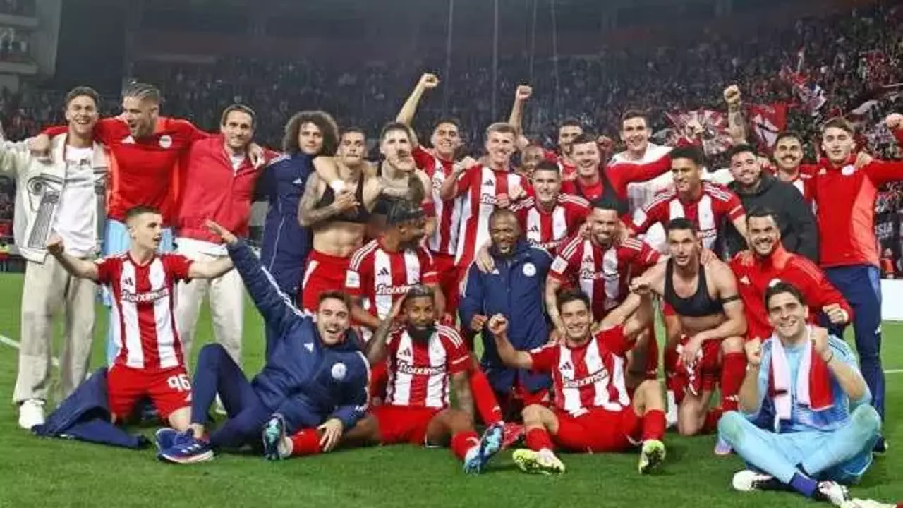 Olympiakos taraftarlarından İsrail takımlarına men çağrısı: “Katliamların temsilcileri hoş karşılanmayacak”