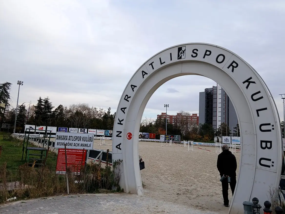 Aask Binici Yiğit Berat Erkuş Zoe Black Şahin Ankara Atlı Spor Binicilik (1)