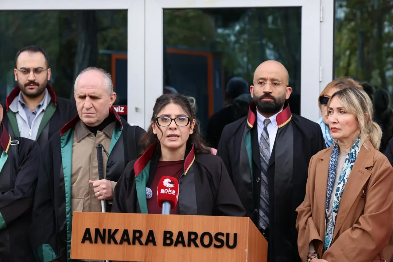Ankara Barosu Engelli Hakları Merkezi Av. Büşra Eröksüz Otizmli Öğrenci (2)