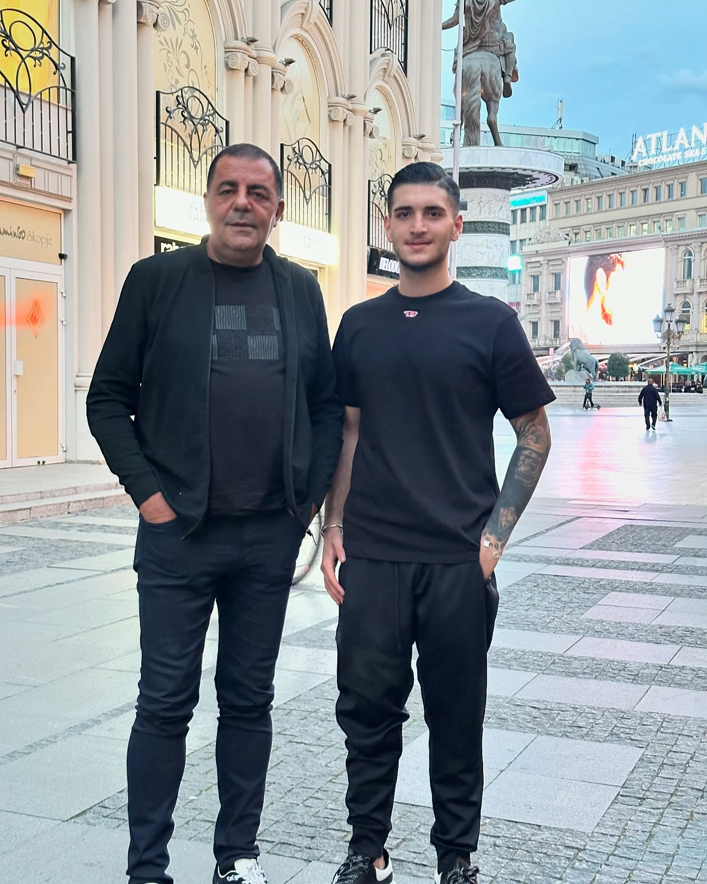 C E T İ N C A P A N K İ M D İ R