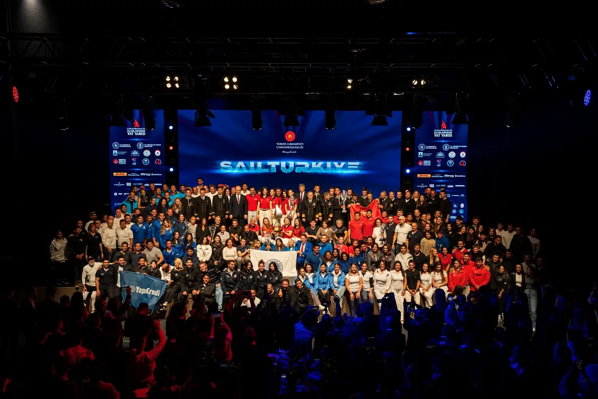 Cuyy 2025 Istanbul Bogazi Cumhurbaşkanlığı Uluslararası Yat Yarışı Ödül Töreni