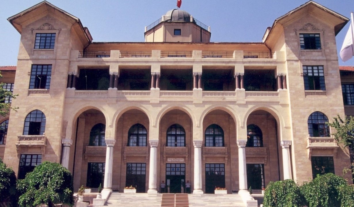 Gazi Üniversitesi-4