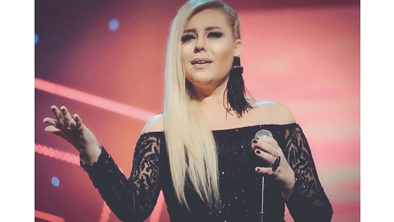 Mehsem Özsimsir Kimdir