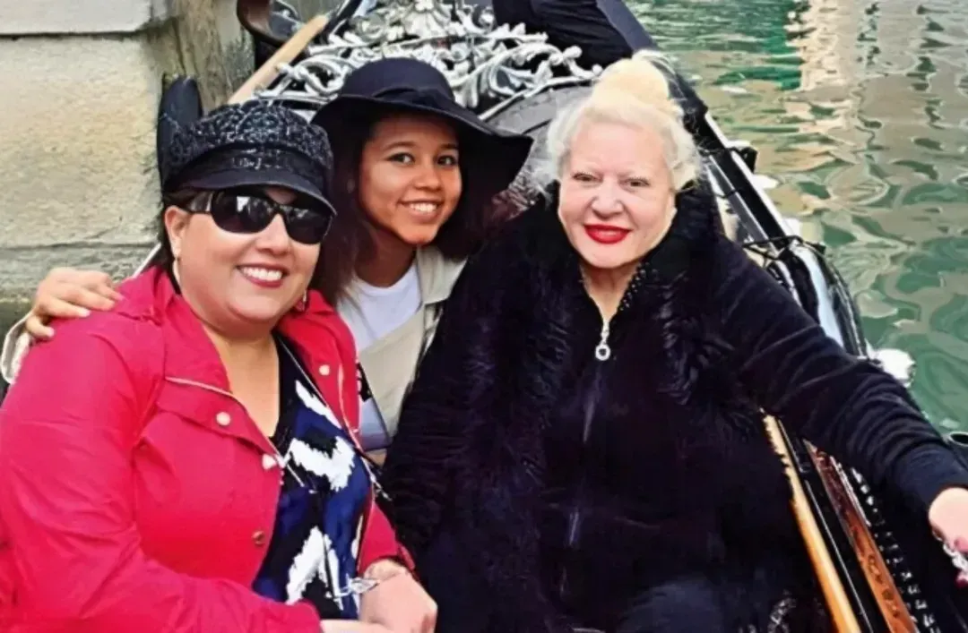 Saba Abacı Kaç Yaşında