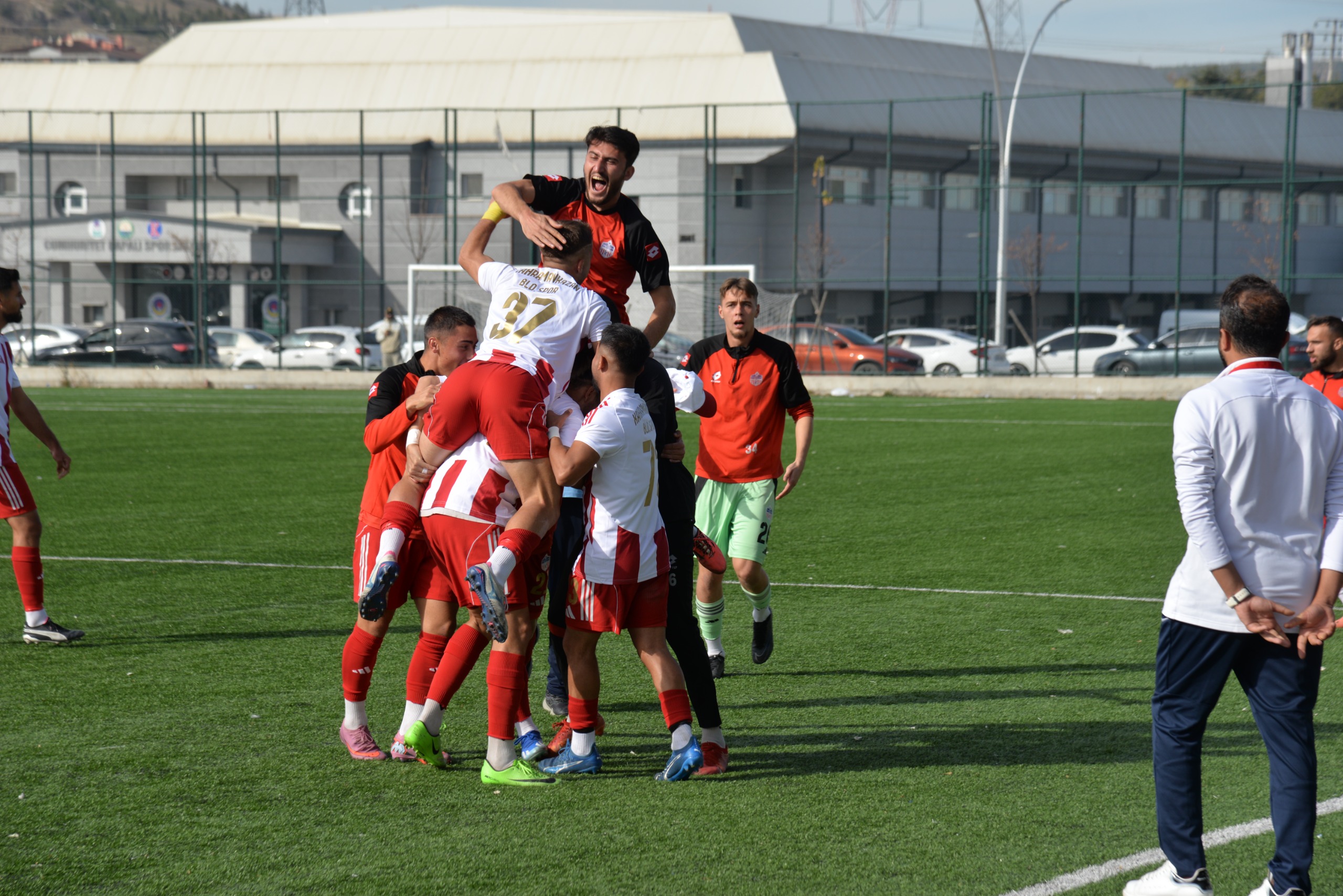 Whatsapp Image 2025 11 03 At 15.27.13 (1)