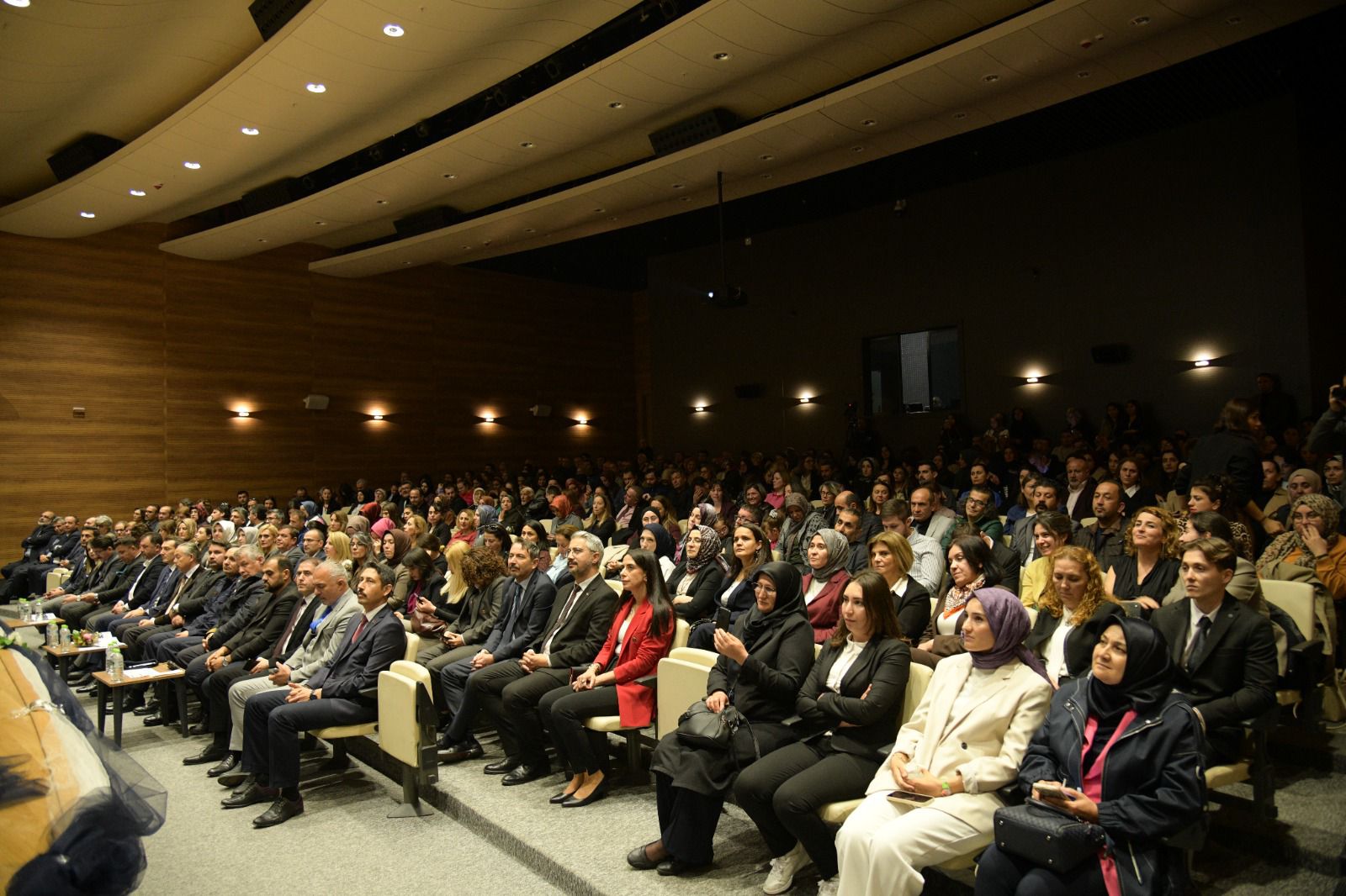 Whatsapp Image 2025 11 25 At 10.25.08