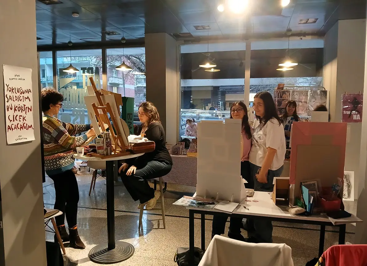 Başkent Üniversitesi Gstmf Çizgi Film Ve Animasyon Kare Kare Festival Cinnah Unite Işıl Kabasakaloğlu