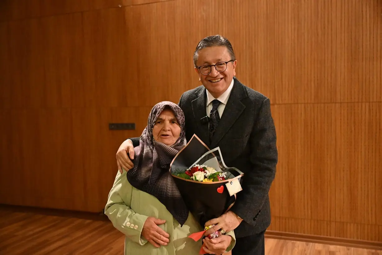 Belediye Başkanı Veysel Tiryaki Altındağlı Kadınlar (4)