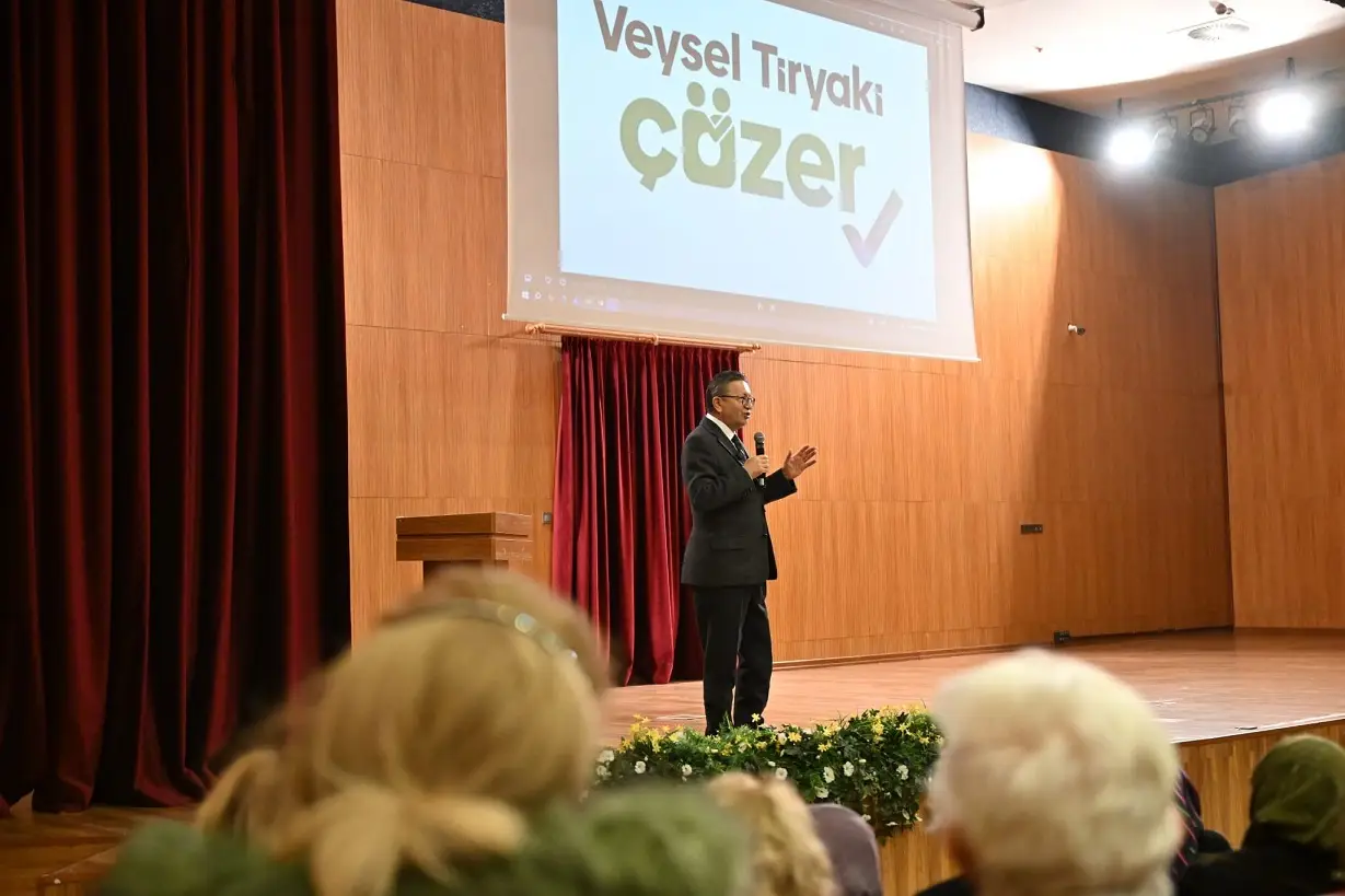 Belediye Başkanı Veysel Tiryaki Altındağlı Kadınlar (5)