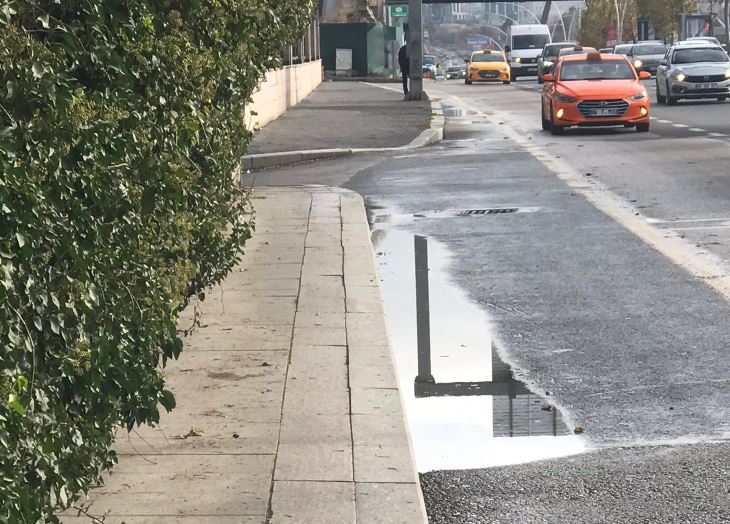 Eskişehir Yolu Ankara Kaldırım