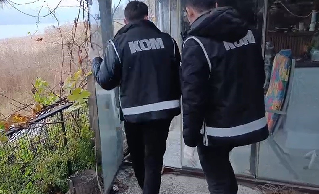 Evde Kaçak Alkol Üretimi! Sakarya’da Bir Kişi Gözaltında (4)