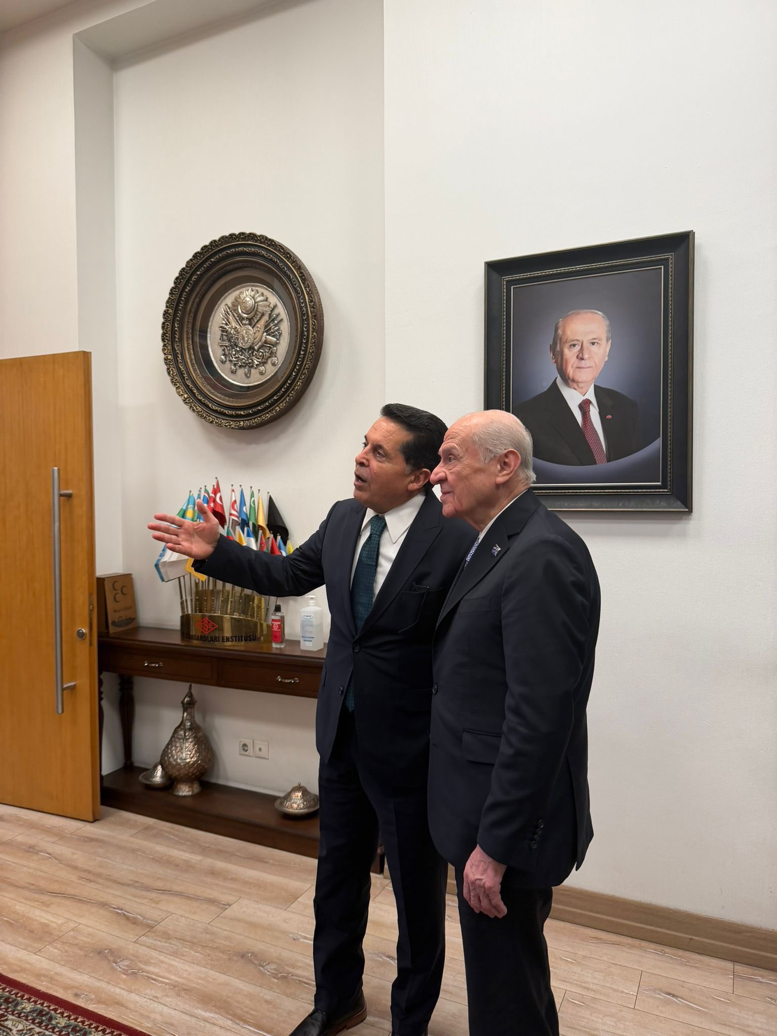 G8 C E1At W E A Arm J D