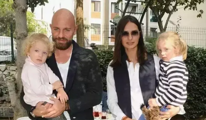 Izzet Özilhan Annesi