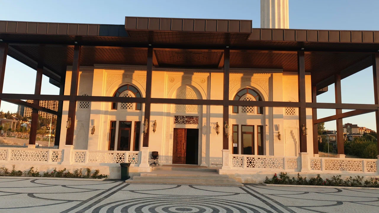 Süleyman Bölünmez Camii1