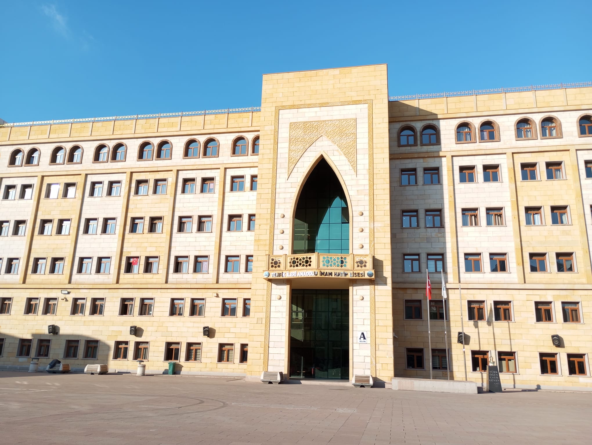 Tevfi̇k İleri̇ Anadolu İmam Hati̇p Ankara İskender Genç (3)