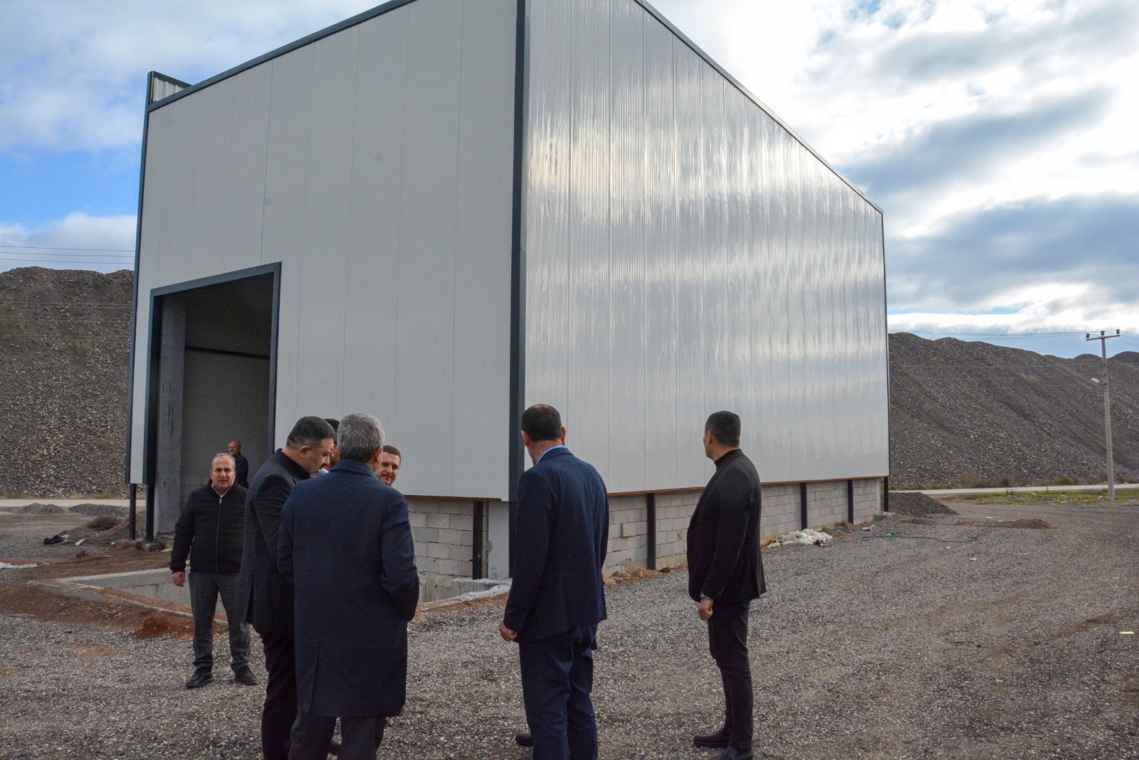 Whatsapp Image 2025 12 18 At 15.46.31(1)