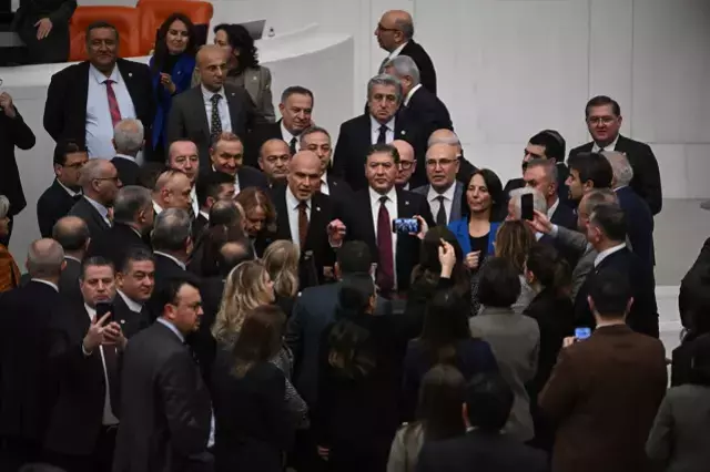 Ak Partili Vekilin Yaptigi Mhp Li Adan I 12489791 1618 M